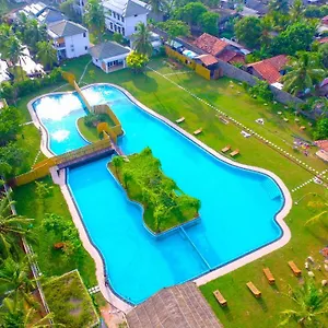 Resort Amaluna Negombo