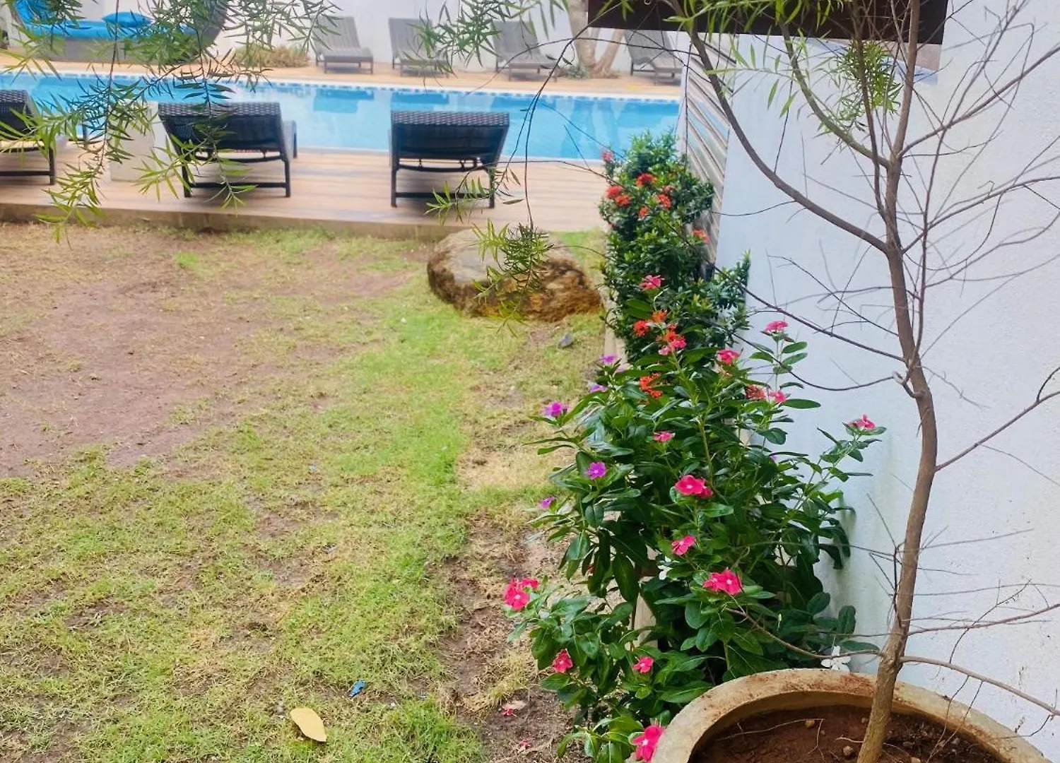 Hotel Cloud 9 Negombo
