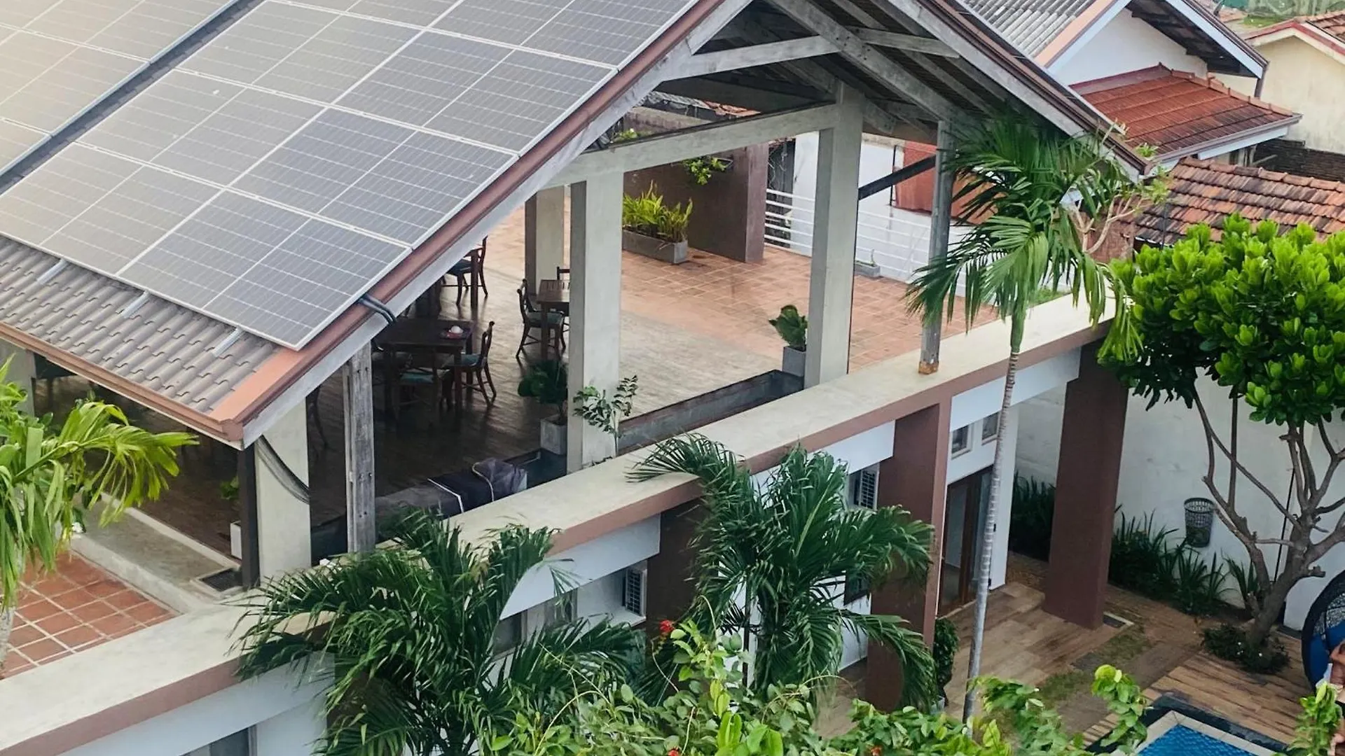 Hotel Cloud 9 Negombo
