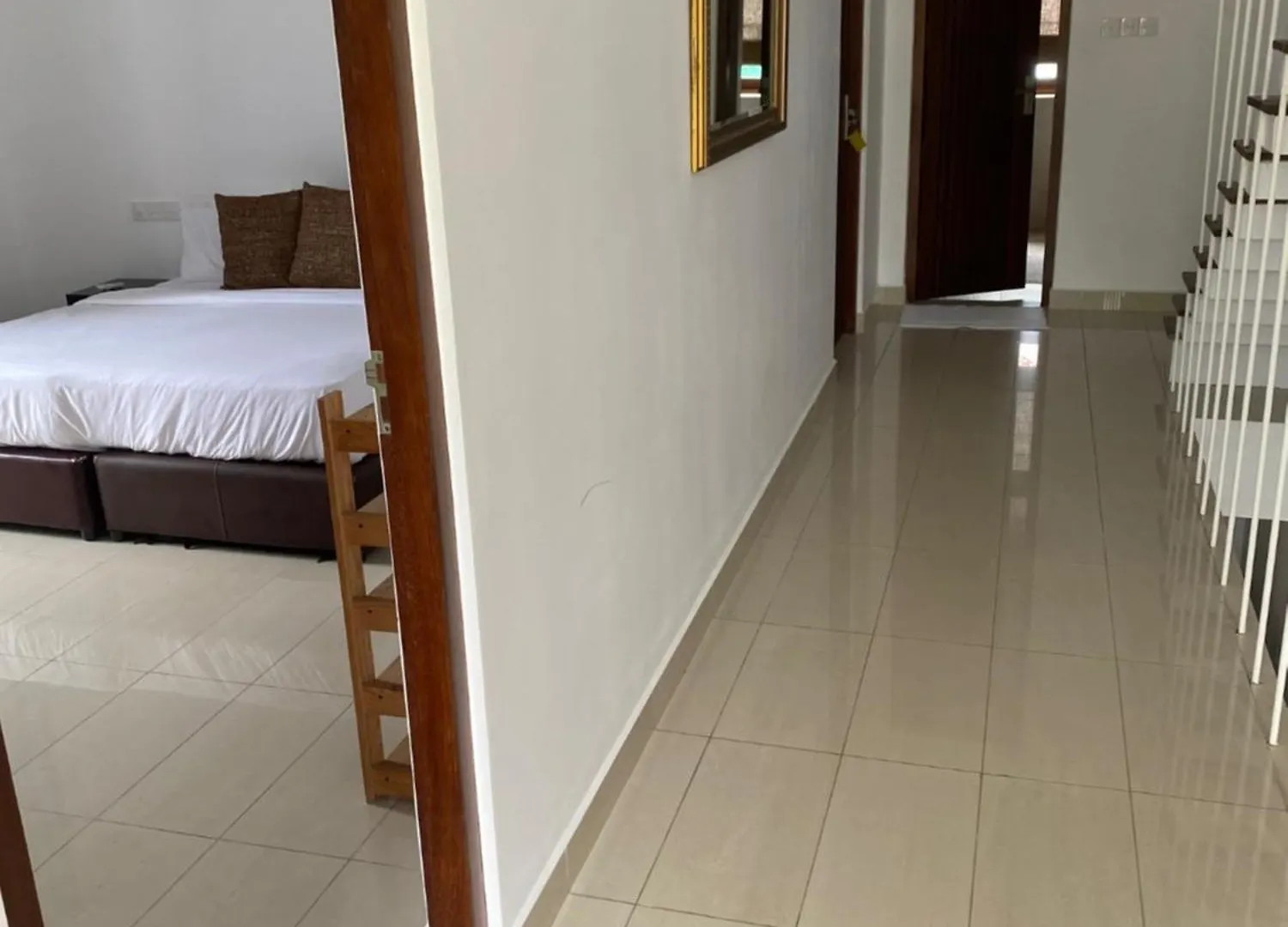Hotel Cloud 9 Negombo